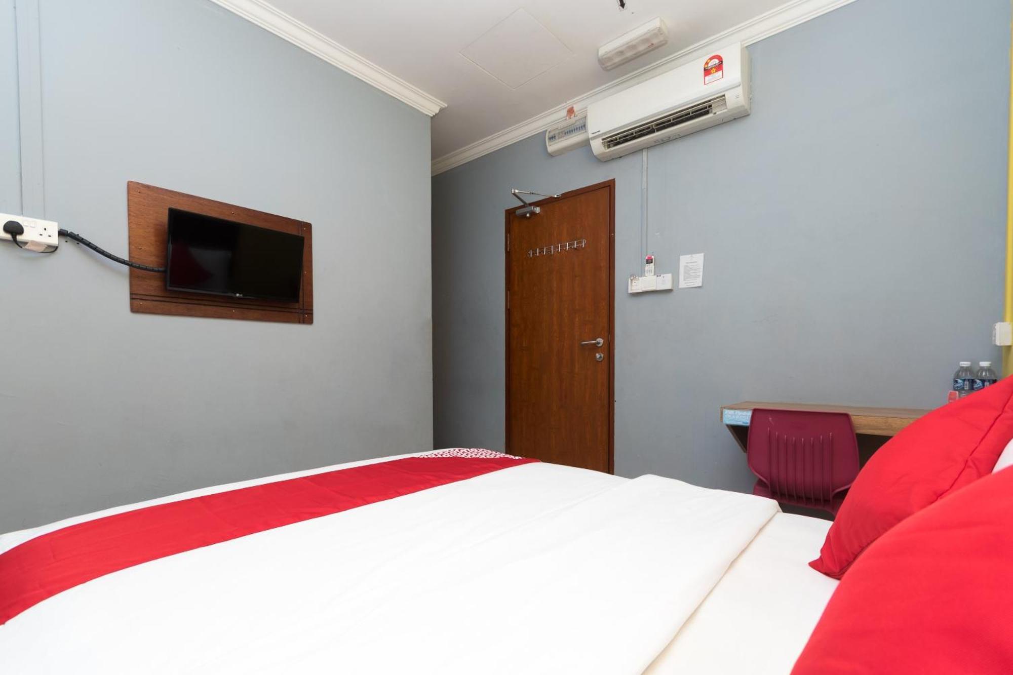 Super Oyo 218 Storytel Hotel Kota Kinabalu Exterior photo